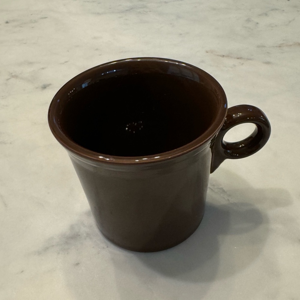 Fiestaware Classic Ring Handle 10 1/4 oz Mug in Chocolate